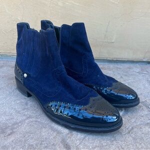 Stuart Weitzman Baroque Wingtip Bootie Suede Leather Oxford Chelsea Ankle 6.5